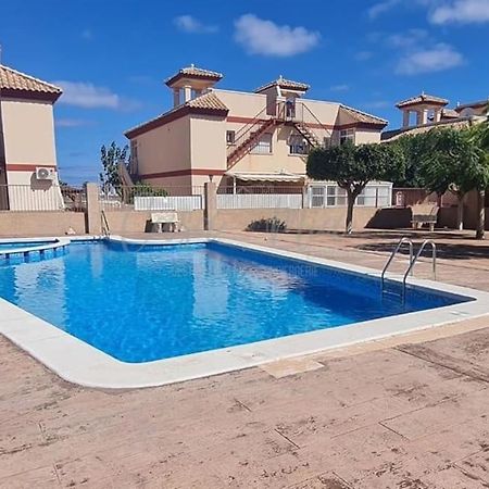 Agreable Appartement Avec Piscine Commune San Pedro del Pinatar Extérieur photo