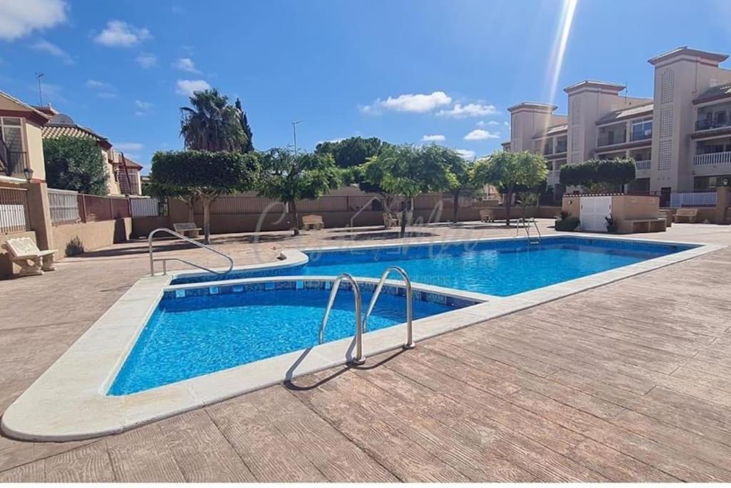 Agreable Appartement Avec Piscine Commune San Pedro del Pinatar Extérieur photo